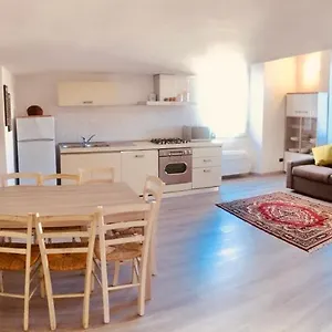 https://new-apartment-via-ottaviano.it-romehotels.com